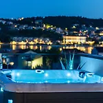 Above Apartamento Trogir