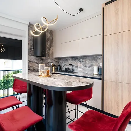 Above 公寓 特罗吉尔